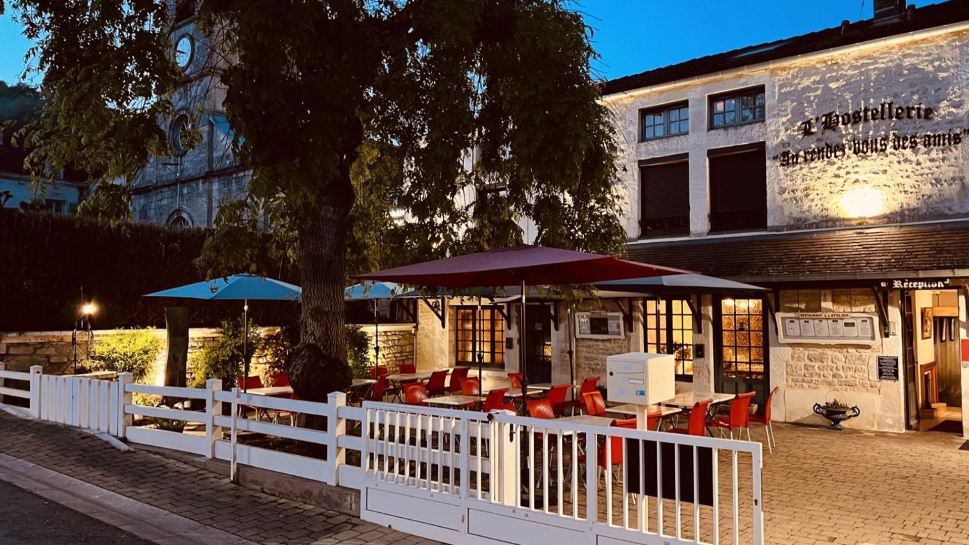Hotel Au Rendez-vous Des Amis